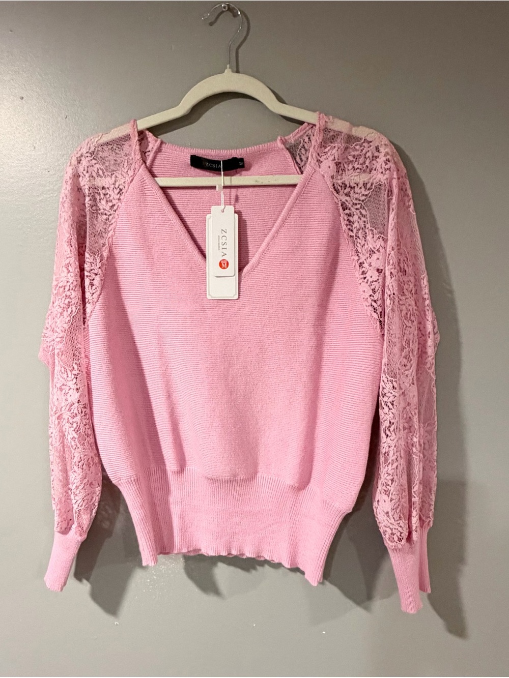 L'INTERVALLE Light Pink Lace-Sleeve V-Neck Sweater